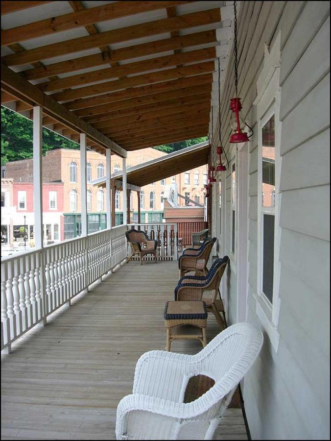Hotel Backwoods Bed And Bath McGregor Exterior foto